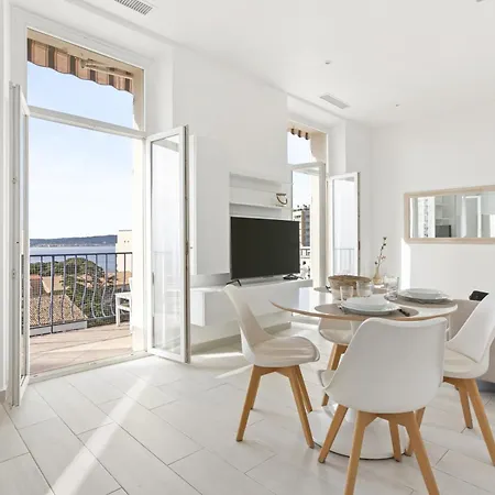 Vue Mer 180° A St Maxime Apartment